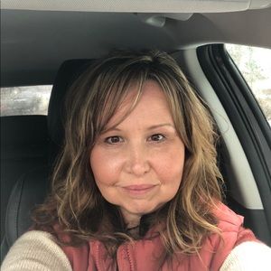 Meet your Posher, Jenn